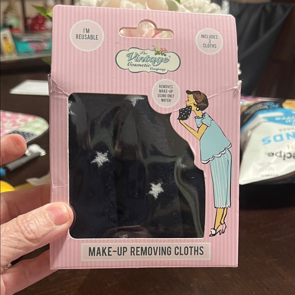 New The Vintage Cosmetic Company Make-Up Removing Cloths